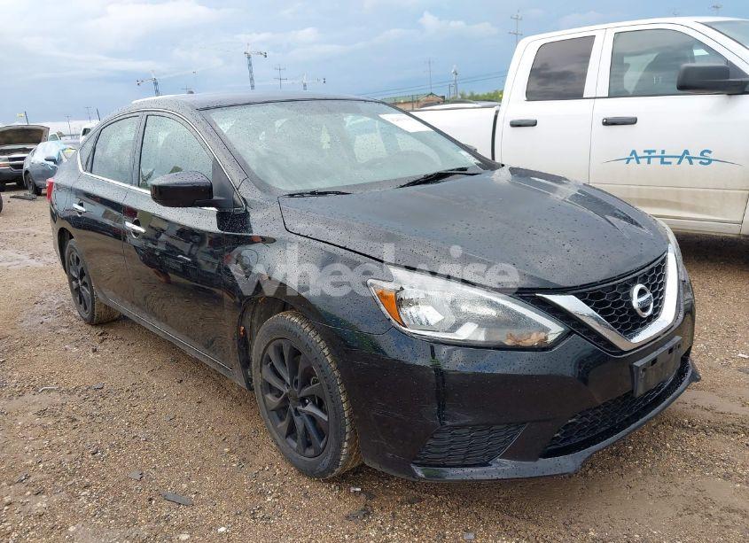 Photo 6 of 2018 Nissan Sentra S (VIN 3N1AB7AP8JY251703)