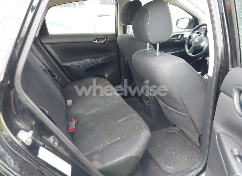 Photo 8 of 2018 Nissan Sentra S (VIN 3N1AB7AP8JY251703)