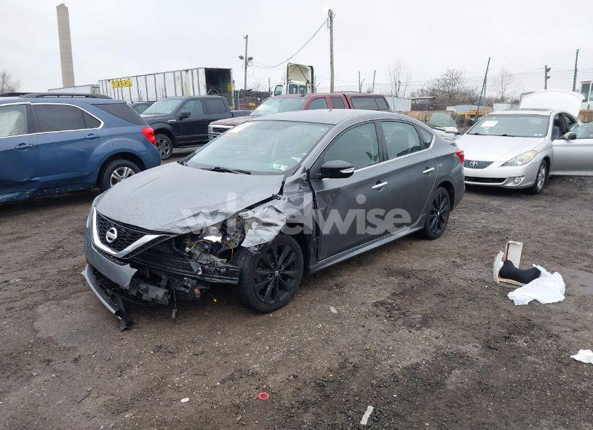 Photo 2 of 2018 Nissan Sentra SR (VIN 3N1AB7AP8JY254262)