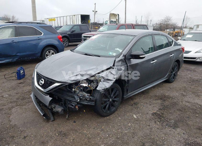 Photo 6 of 2018 Nissan Sentra SR (VIN 3N1AB7AP8JY254262)