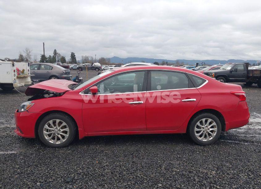 Photo 15 of 2018 Nissan Sentra SV (VIN 3N1AB7AP8JY254312)