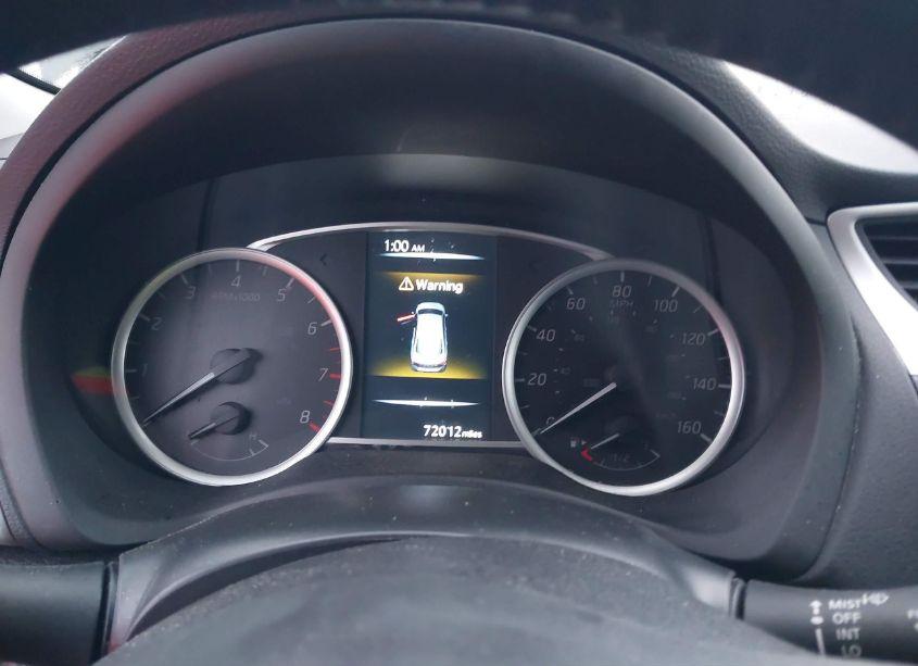 Photo 7 of 2018 Nissan Sentra SV (VIN 3N1AB7AP8JY261504)