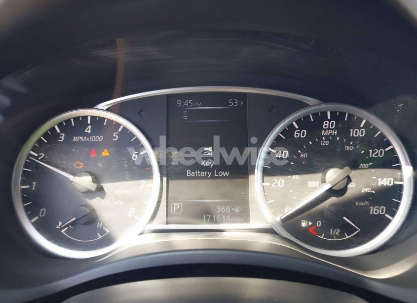 Photo 7 of 2018 Nissan Sentra SV (VIN 3N1AB7AP8JY261602)