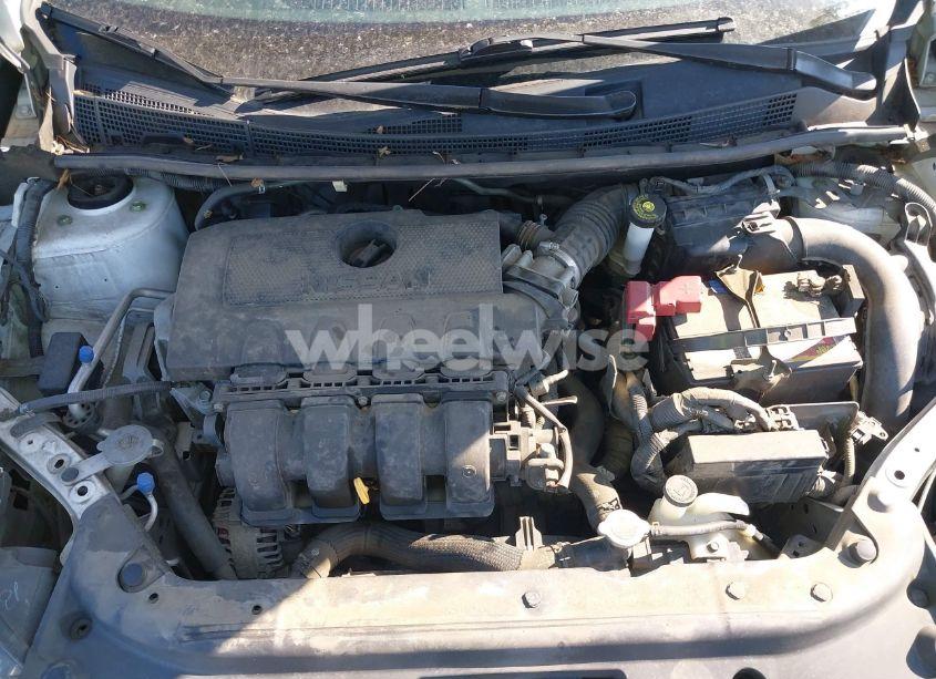 Photo 10 of 2018 Nissan Sentra S (VIN 3N1AB7AP8JY270011)