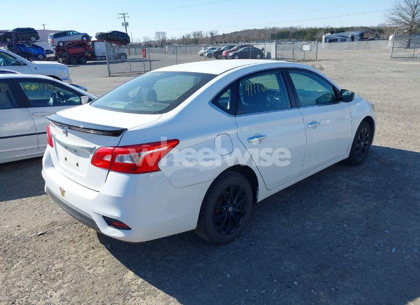 Photo 4 of 2018 Nissan Sentra S (VIN 3N1AB7AP8JY270011)