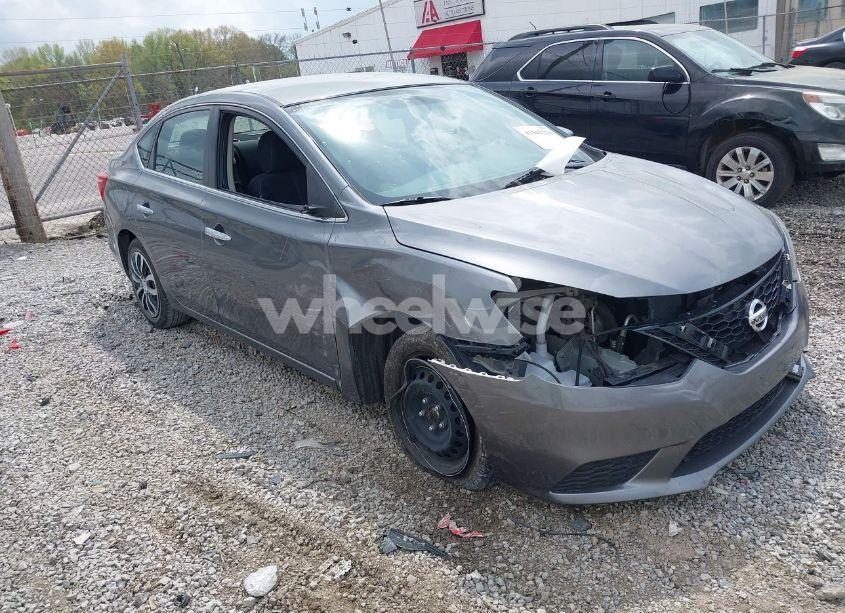 2018 Nissan Sentra S (VIN 3N1AB7AP8JY271806) main photo