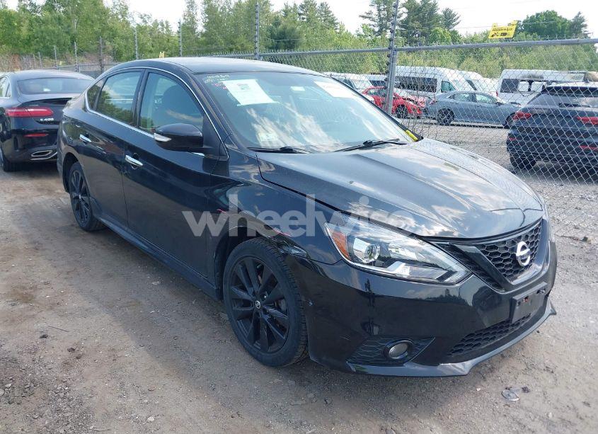 2018 Nissan Sentra SR (VIN 3N1AB7AP8JY284569) main photo