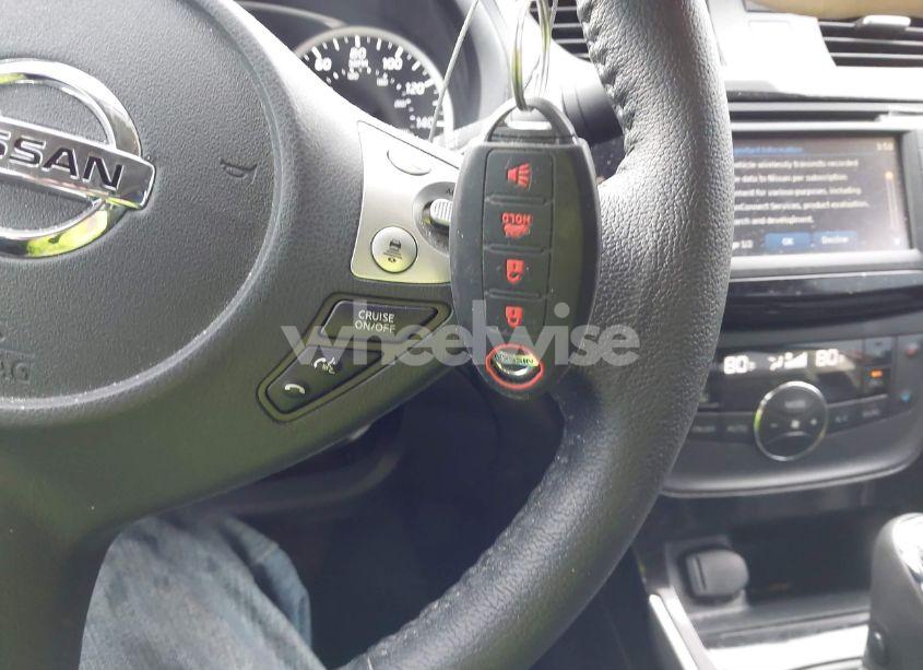 Photo 11 of 2018 Nissan Sentra SL (VIN 3N1AB7AP8JY305405)