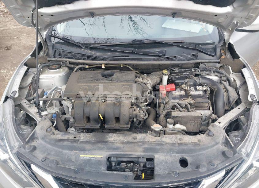 Photo 10 of 2018 Nissan Sentra S (VIN 3N1AB7AP8JY307218)