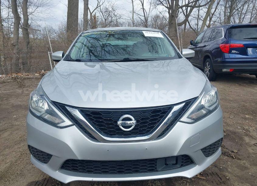 Photo 12 of 2018 Nissan Sentra S (VIN 3N1AB7AP8JY307218)