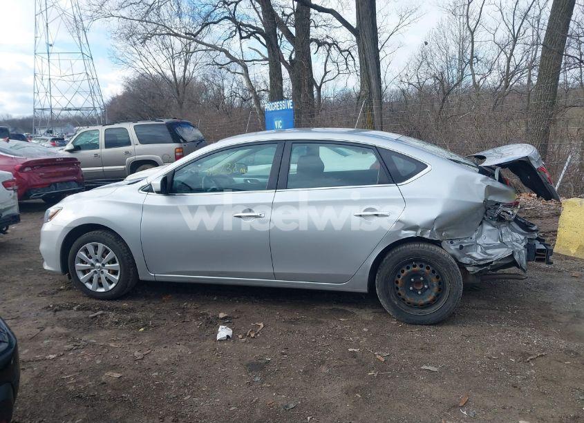 Photo 14 of 2018 Nissan Sentra S (VIN 3N1AB7AP8JY307218)