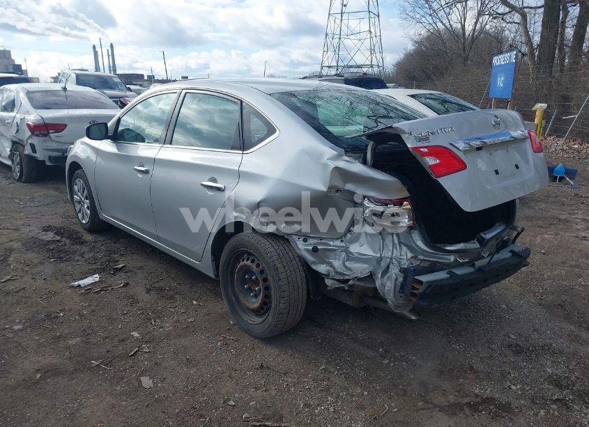 Photo 3 of 2018 Nissan Sentra S (VIN 3N1AB7AP8JY307218)