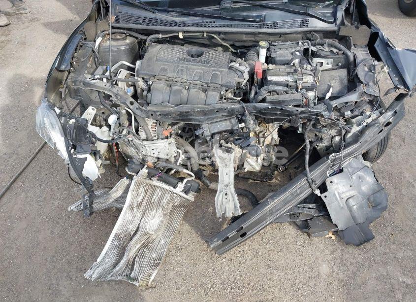 Photo 10 of 2018 Nissan Sentra S (VIN 3N1AB7AP8JY307798)