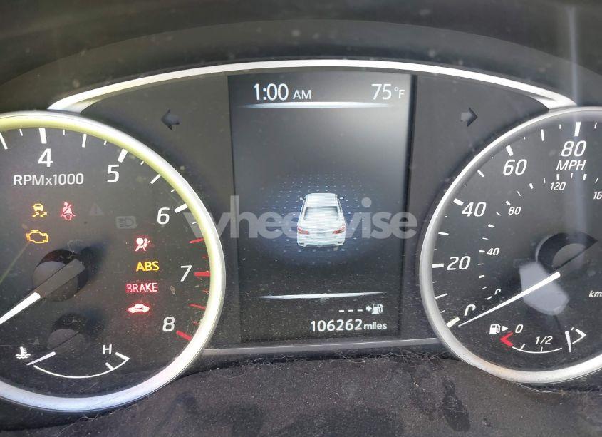 Photo 7 of 2018 Nissan Sentra S (VIN 3N1AB7AP8JY319157)