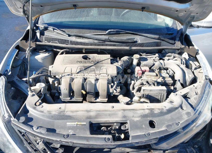 Photo 10 of 2018 Nissan Sentra S (VIN 3N1AB7AP8JY325301)