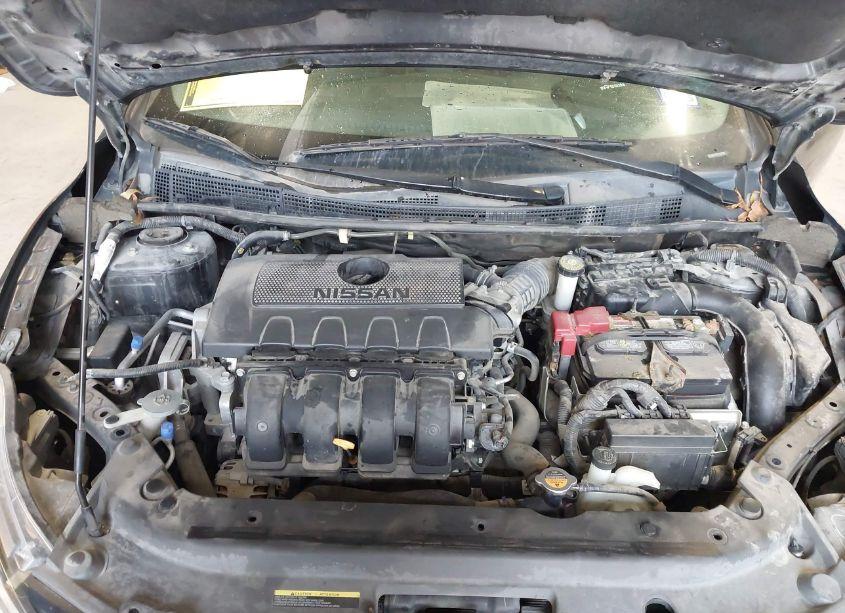 Photo 10 of 2018 Nissan Sentra S (VIN 3N1AB7AP8JY329185)