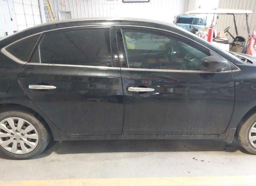 Photo 13 of 2018 Nissan Sentra S (VIN 3N1AB7AP8JY329185)