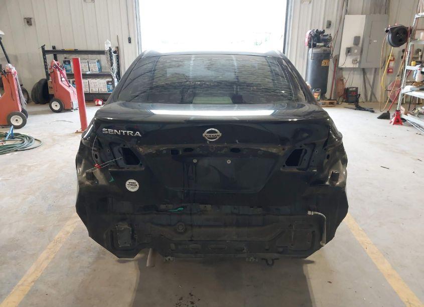 Photo 16 of 2018 Nissan Sentra S (VIN 3N1AB7AP8JY329185)
