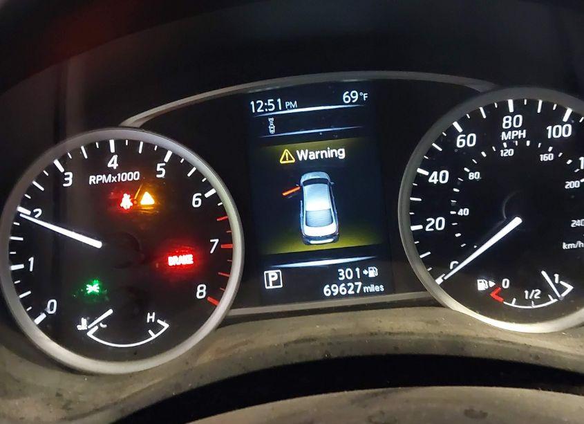 Photo 7 of 2018 Nissan Sentra S (VIN 3N1AB7AP8JY329185)