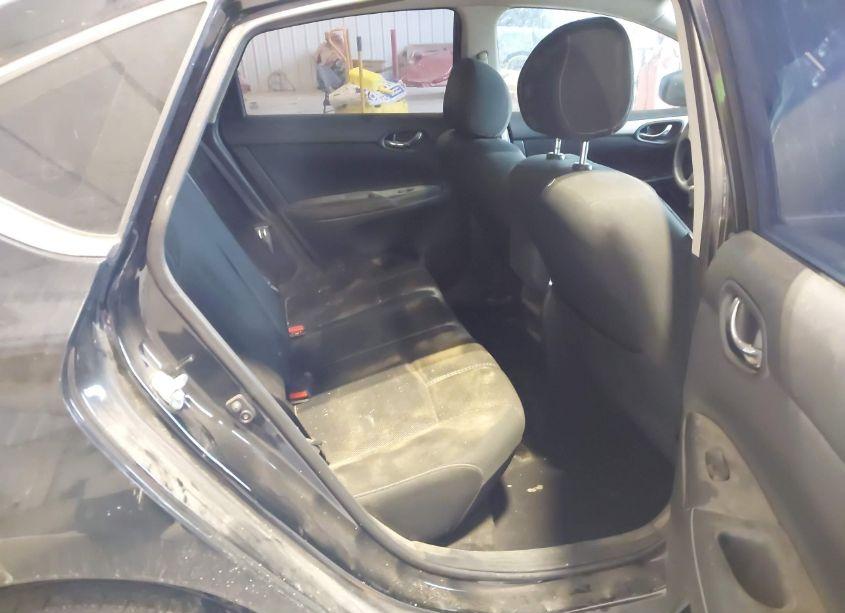 Photo 8 of 2018 Nissan Sentra S (VIN 3N1AB7AP8JY329185)