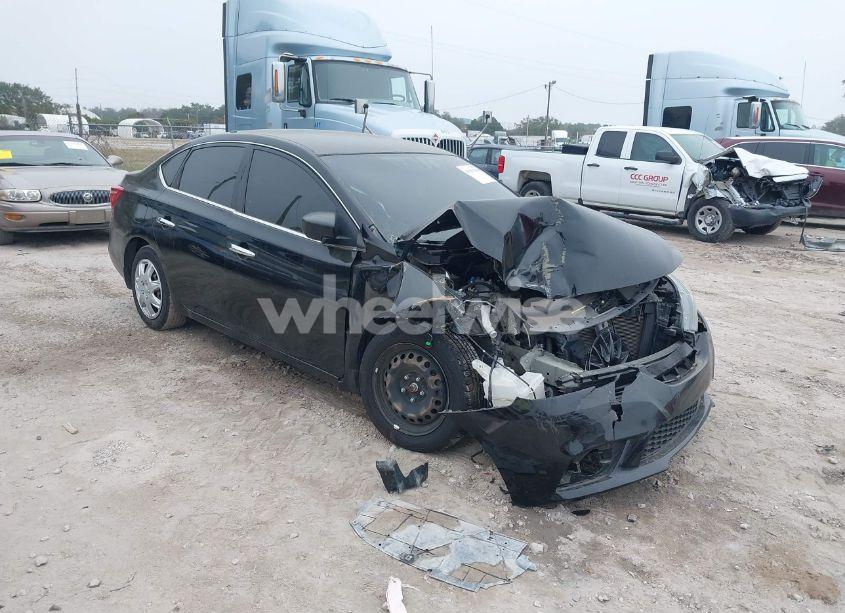 2018 Nissan Sentra S (VIN 3N1AB7AP8JY332345) main photo