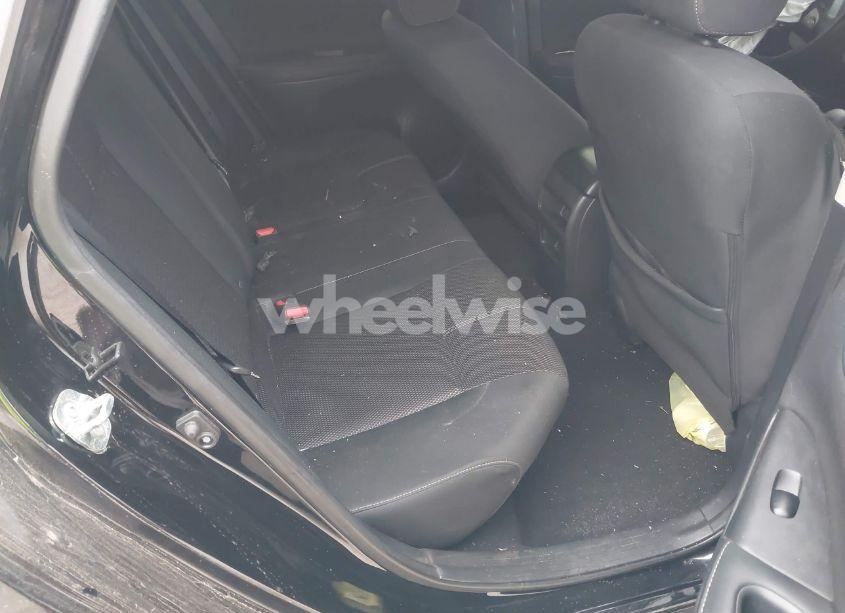 Photo 8 of 2018 Nissan Sentra S (VIN 3N1AB7AP8JY332345)