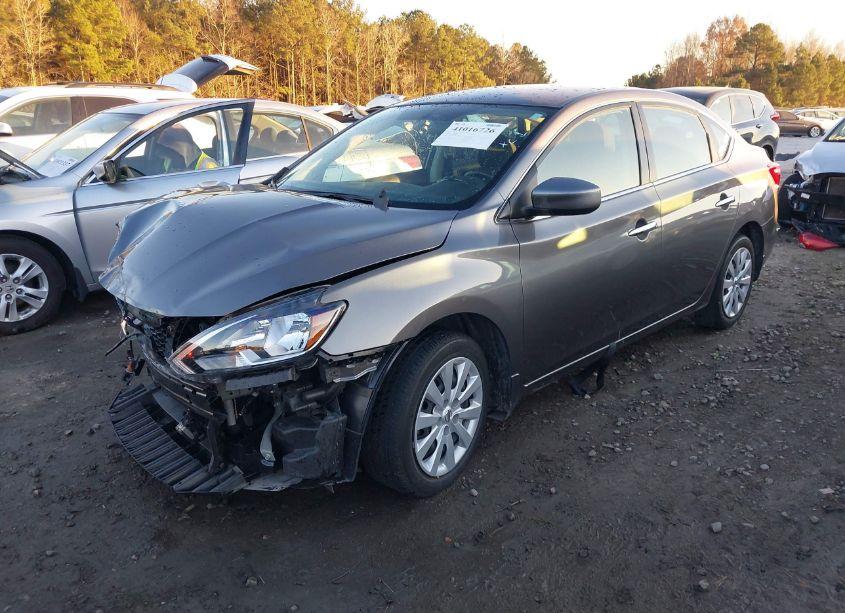 Photo 2 of 2018 Nissan Sentra S (VIN 3N1AB7AP8JY333463)