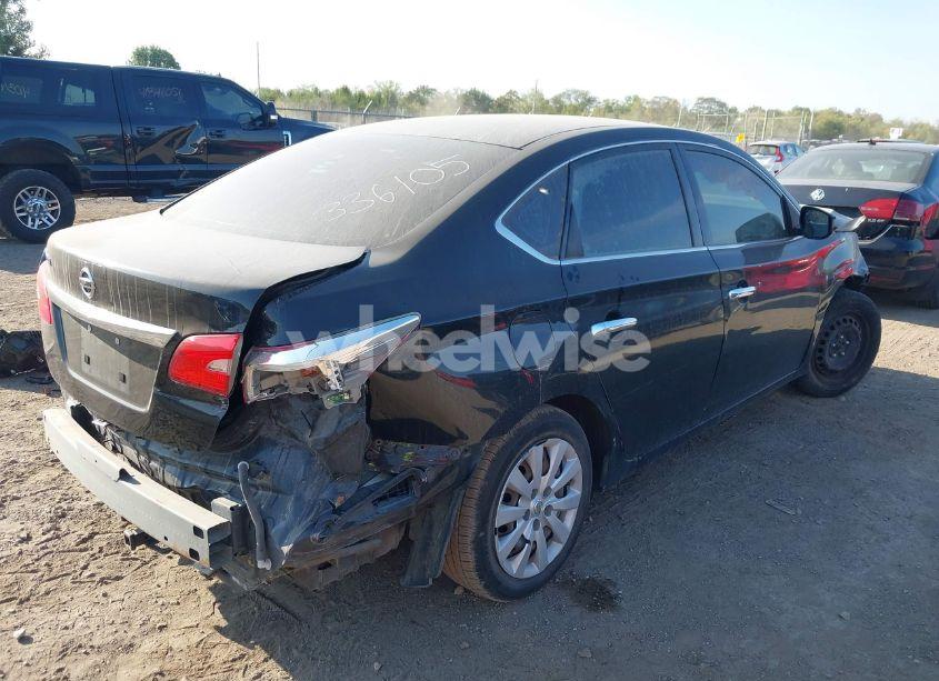 Photo 4 of 2018 Nissan Sentra S (VIN 3N1AB7AP8JY336105)