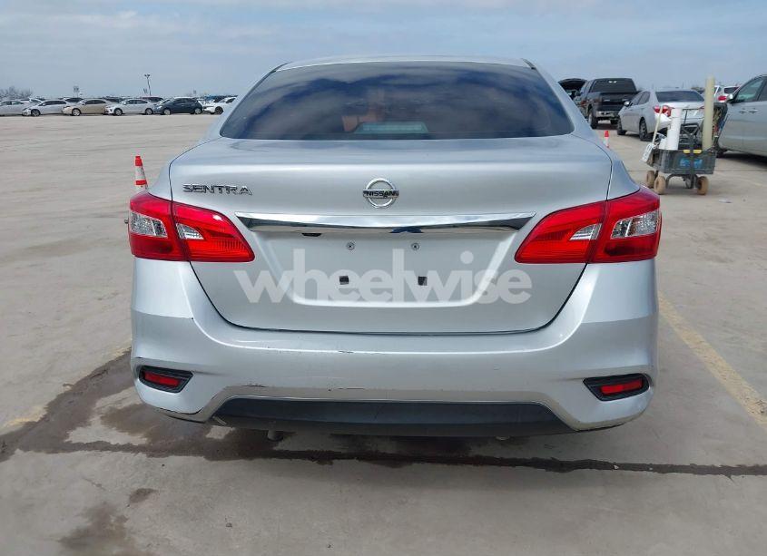 Photo 17 of 2018 Nissan Sentra S (VIN 3N1AB7AP8JY342454)