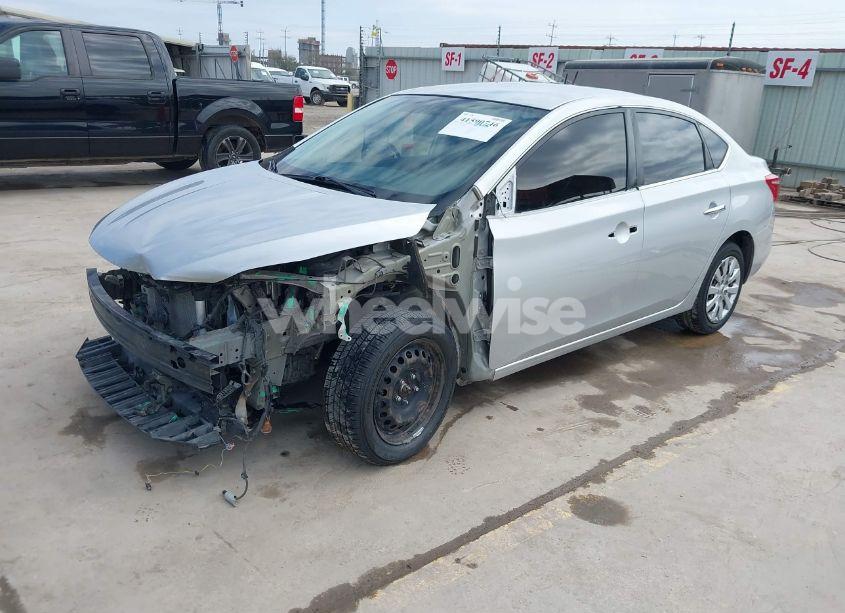 Photo 2 of 2018 Nissan Sentra S (VIN 3N1AB7AP8JY342454)