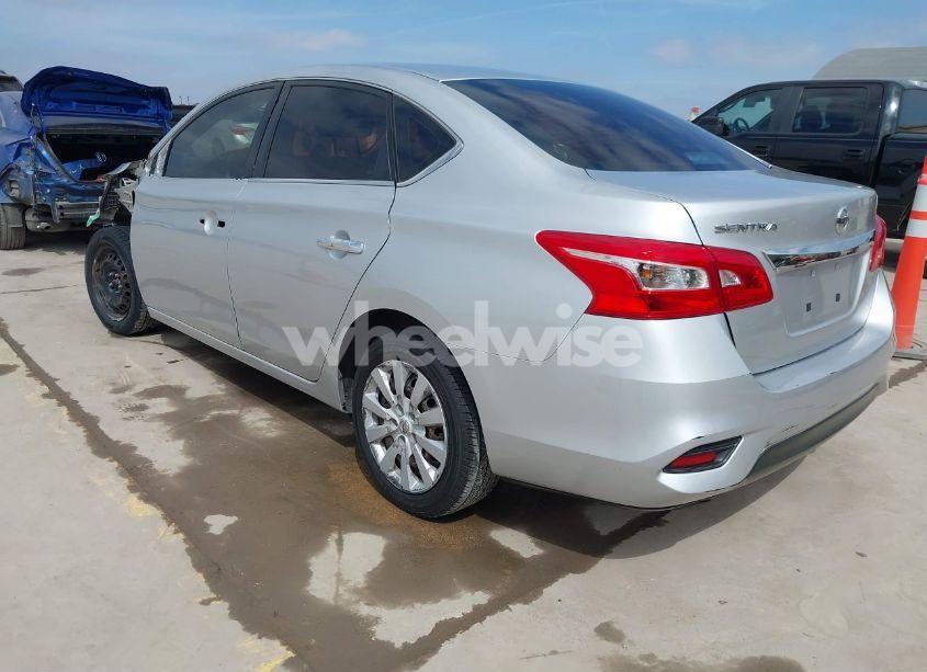 Photo 3 of 2018 Nissan Sentra S (VIN 3N1AB7AP8JY342454)