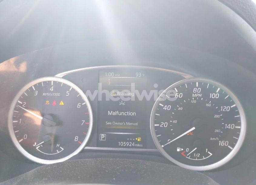 Photo 6 of 2018 Nissan Sentra S (VIN 3N1AB7AP8JY342616)