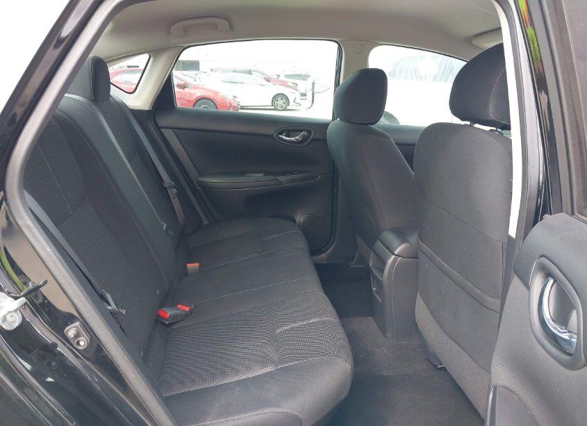 Photo 8 of 2018 Nissan Sentra S (VIN 3N1AB7AP8JY343765)