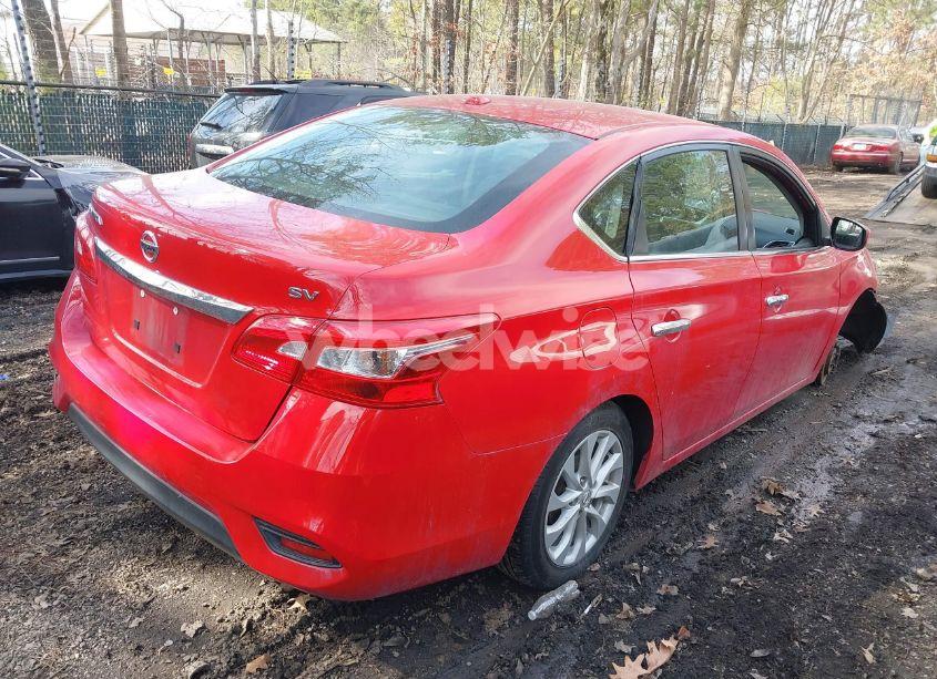 Photo 4 of 2019 Nissan Sentra SV (VIN 3N1AB7AP8KL610689)