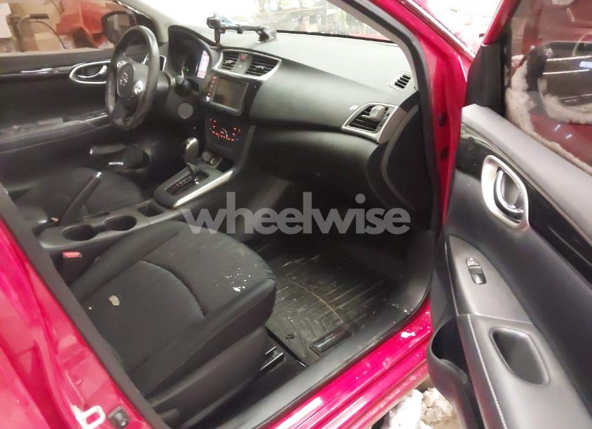 Photo 5 of 2019 Nissan Sentra SV (VIN 3N1AB7AP8KL612071)