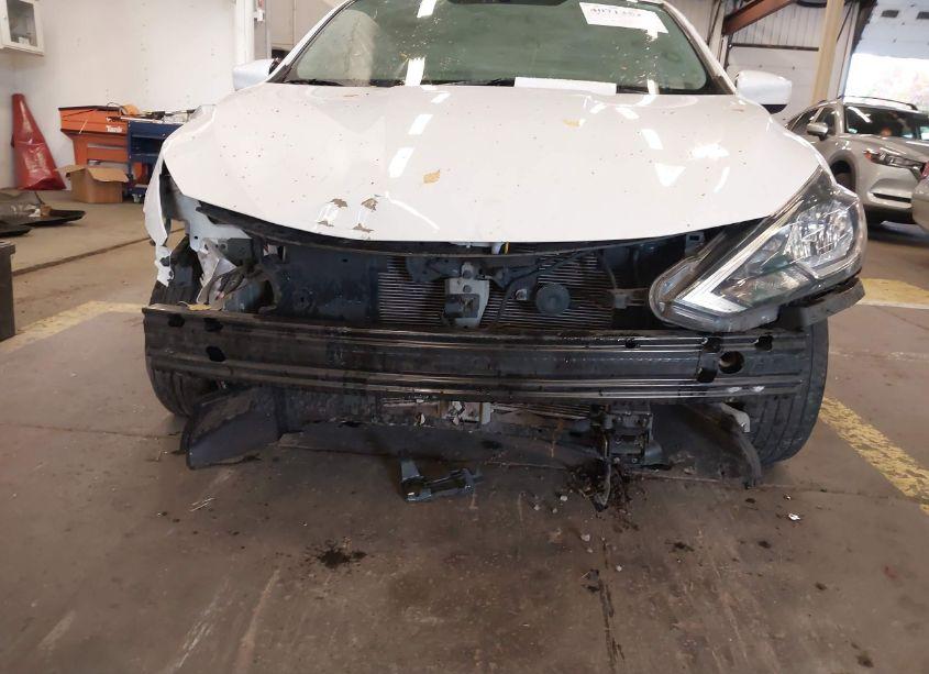 Photo 6 of 2019 Nissan Sentra S/SV/SR/SL (VIN 3N1AB7AP8KL612426)