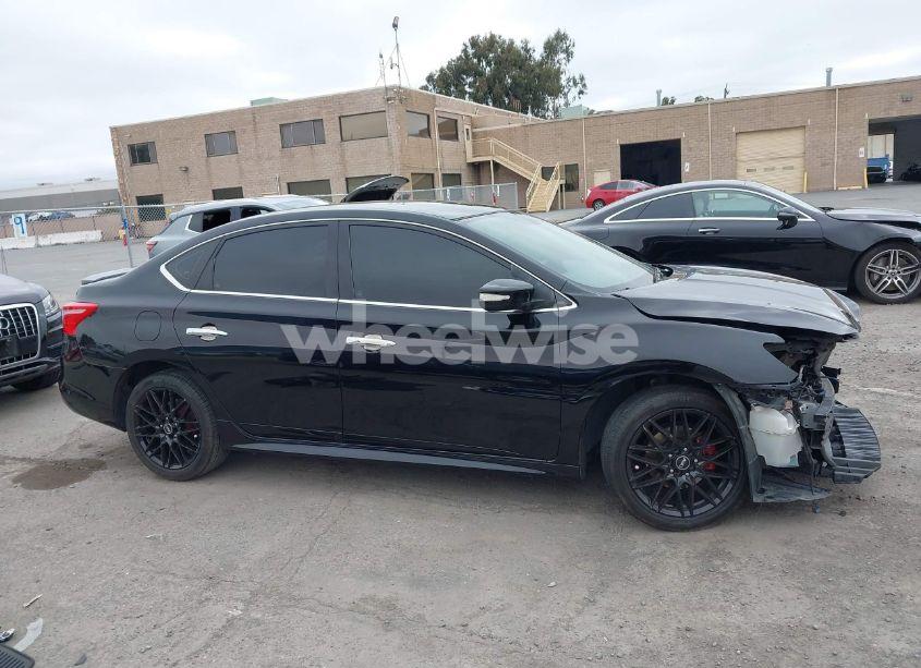 Photo 14 of 2019 Nissan Sentra SR (VIN 3N1AB7AP8KY207847)