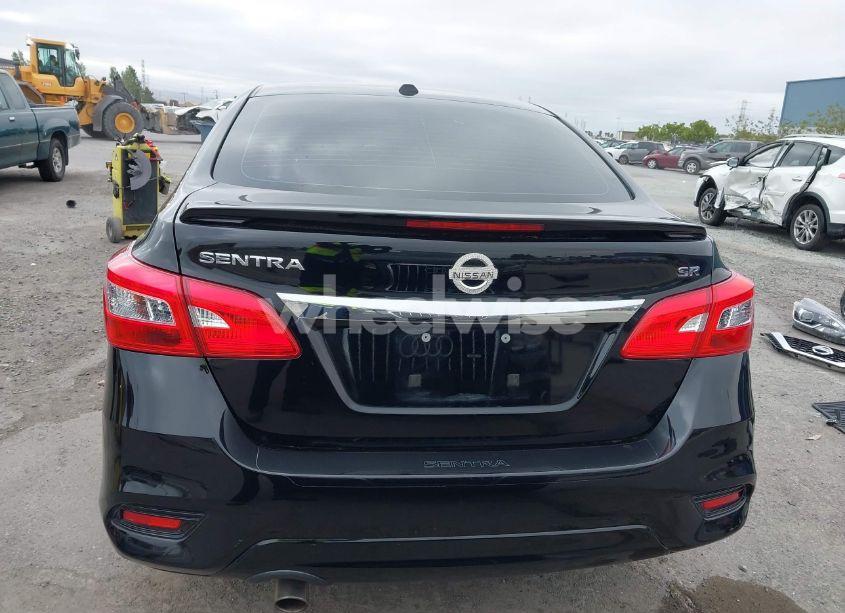 Photo 17 of 2019 Nissan Sentra SR (VIN 3N1AB7AP8KY207847)