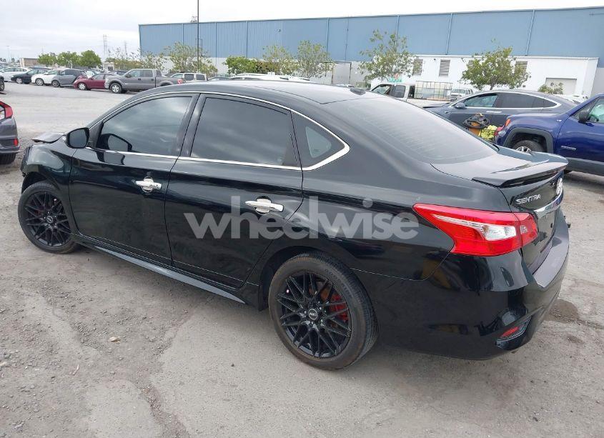 Photo 3 of 2019 Nissan Sentra SR (VIN 3N1AB7AP8KY207847)