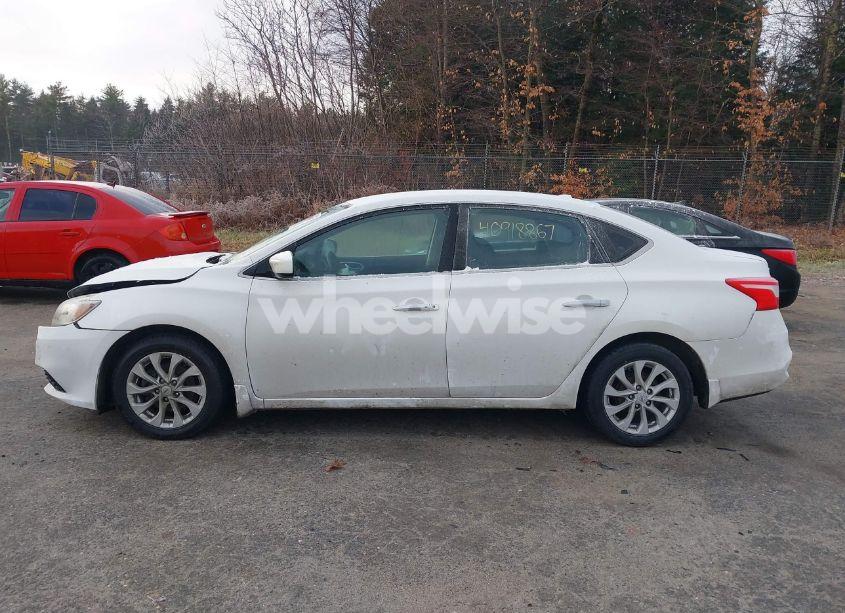 Photo 14 of 2019 Nissan Sentra SV (VIN 3N1AB7AP8KY226110)