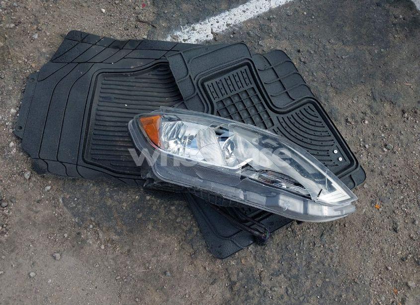 Photo 12 of 2019 Nissan Sentra S (VIN 3N1AB7AP8KY237625)