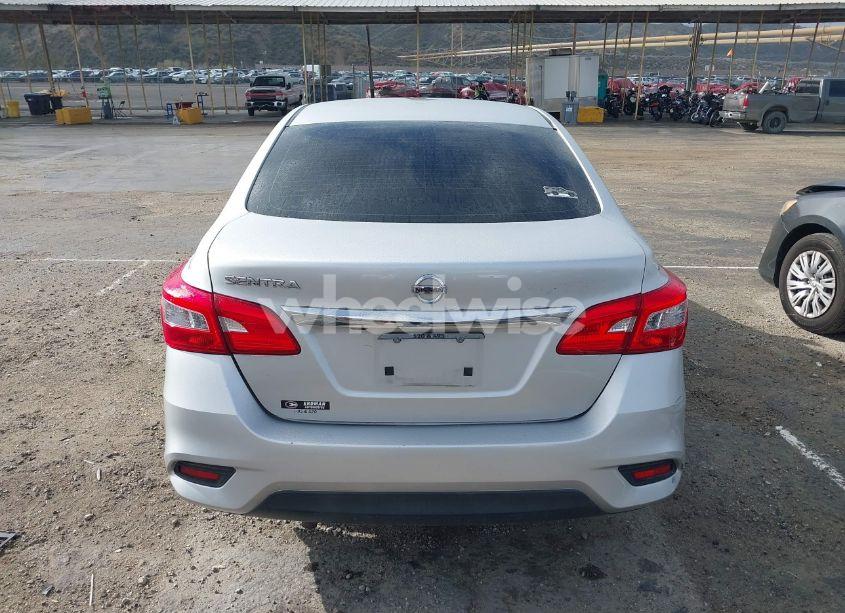 Photo 17 of 2019 Nissan Sentra S (VIN 3N1AB7AP8KY237625)