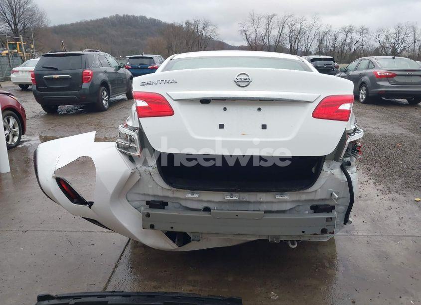 Photo 17 of 2019 Nissan Sentra S (VIN 3N1AB7AP8KY238922)