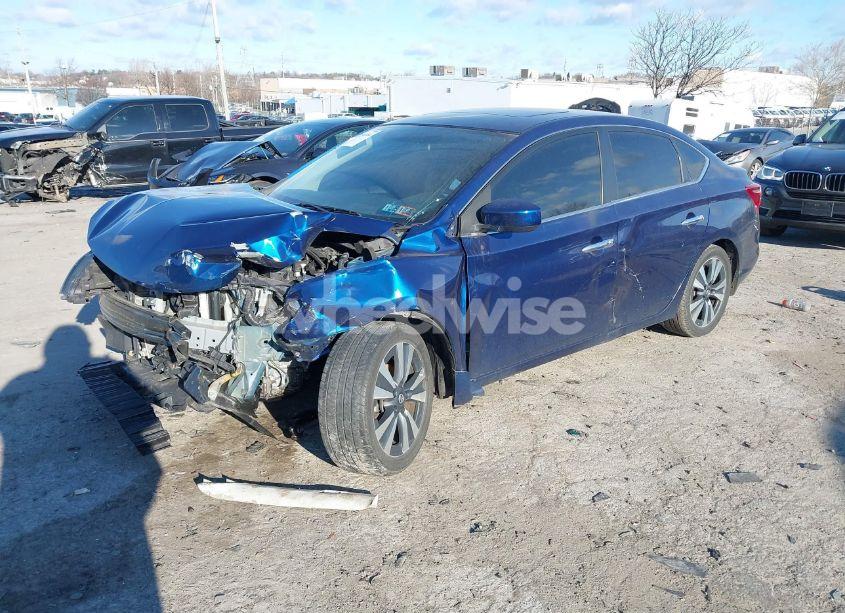 Photo 2 of 2019 Nissan Sentra SV (VIN 3N1AB7AP8KY246079)