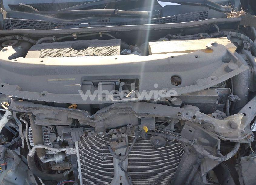 Photo 10 of 2019 Nissan Sentra S (VIN 3N1AB7AP8KY258720)