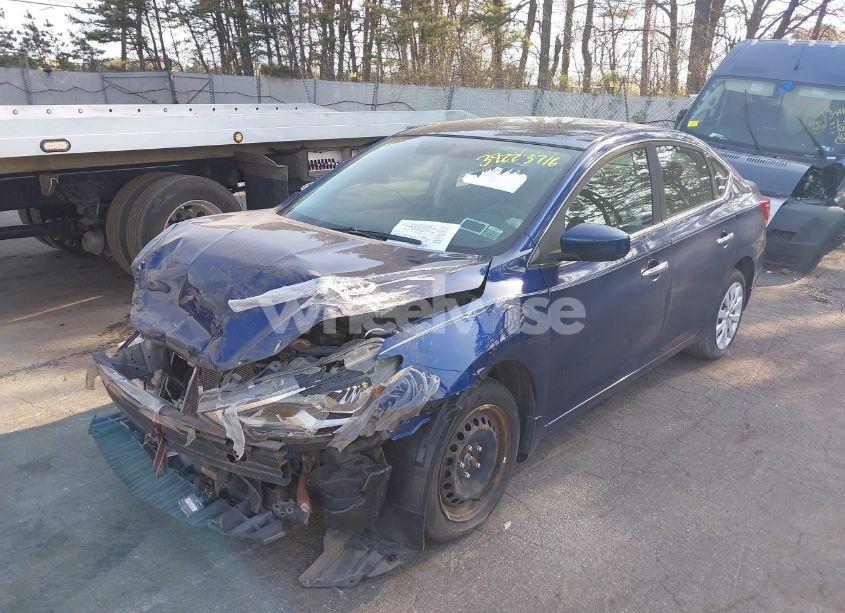 Photo 2 of 2019 Nissan Sentra S (VIN 3N1AB7AP8KY258720)