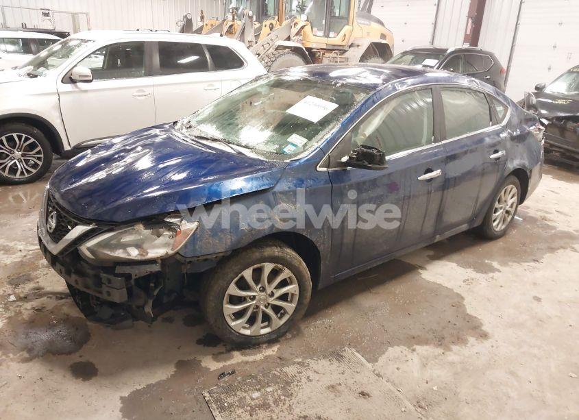 Photo 2 of 2019 Nissan Sentra SV (VIN 3N1AB7AP8KY259477)