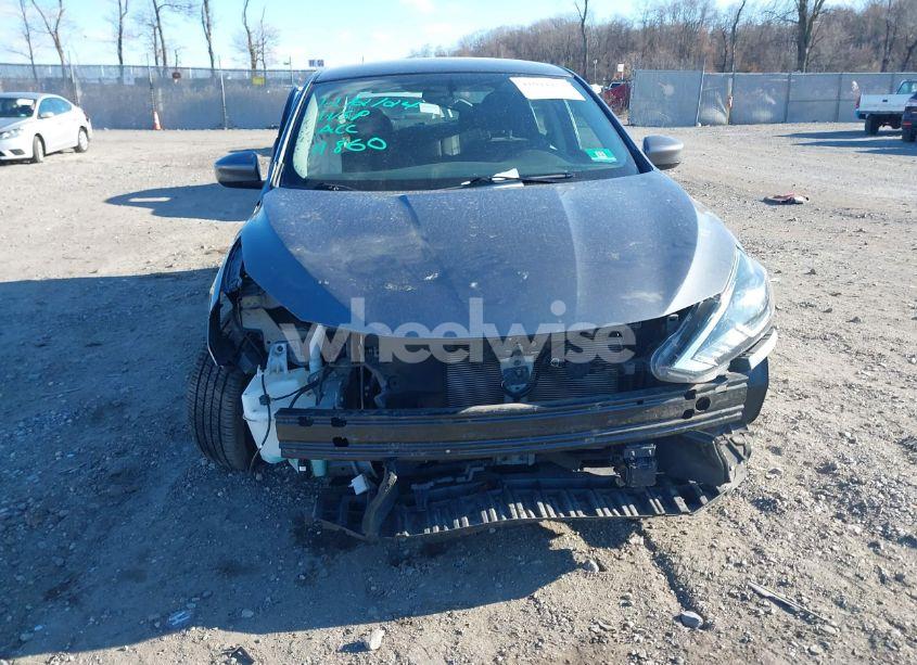 Photo 6 of 2019 Nissan Sentra SV (VIN 3N1AB7AP8KY259981)