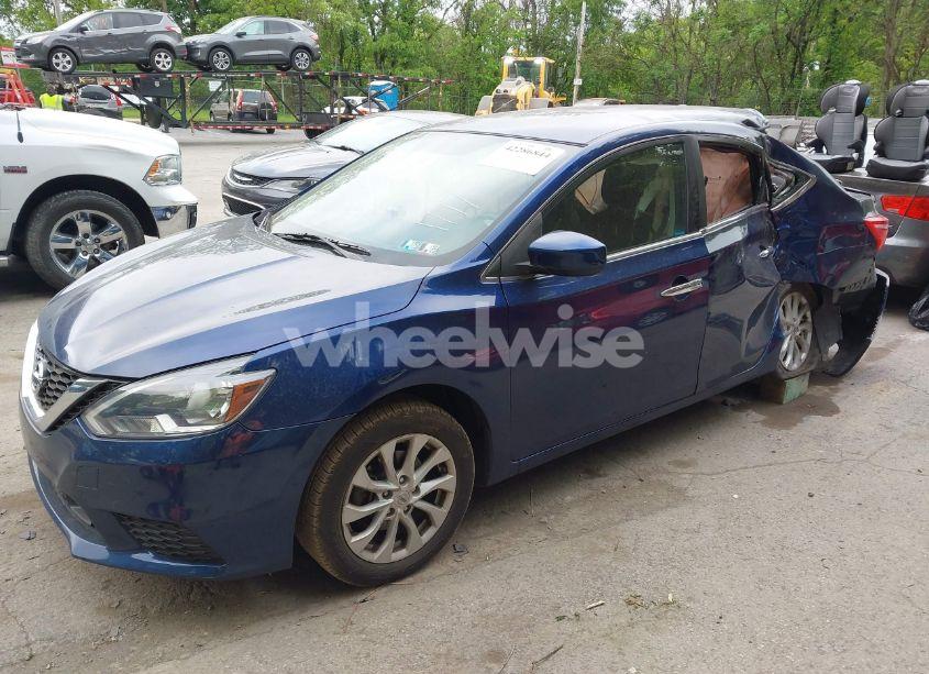 Photo 2 of 2019 Nissan Sentra SV (VIN 3N1AB7AP8KY261777)