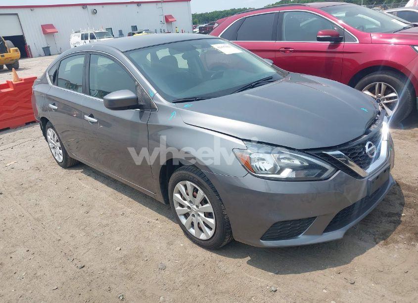 2019 Nissan Sentra S (VIN 3N1AB7AP8KY268793) main photo